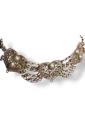 Vintage Belt heart medallion renaissance Chain eyes heavy‎ / SILVER color metal